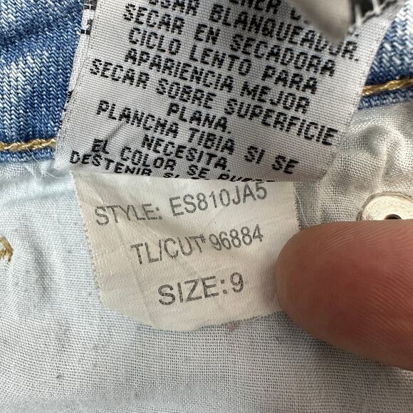 STS Blue Denim Cut-Off Shorts Junior WMNS 9 Light Acid Wash Frayed Hem Stretch - Picture 4 of 10